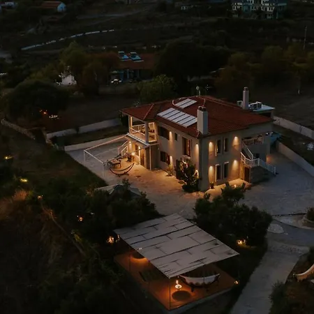 Aiora Villa