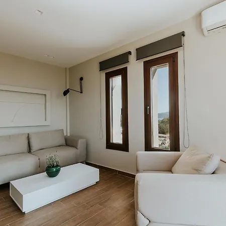 Aiora * Ammouliani