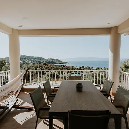 Villa Aiora *