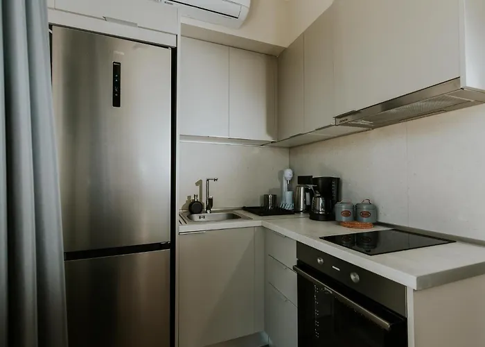 Aiora 阿莫利亚尼岛