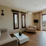 Aiora * Ammouliana